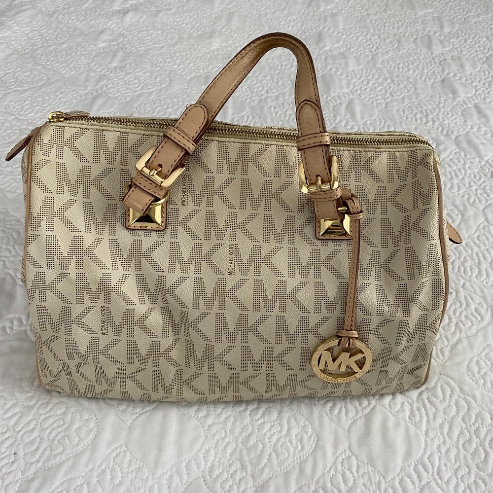 Michaels Kors Logo Purse